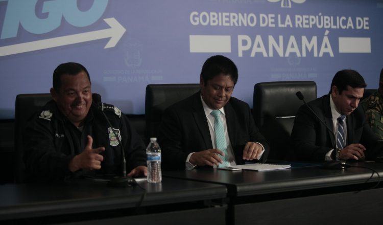 Los encargados de seguridad reconocieron que existen procesos de investigación contra agentes. /Foto Víctor Arosemena