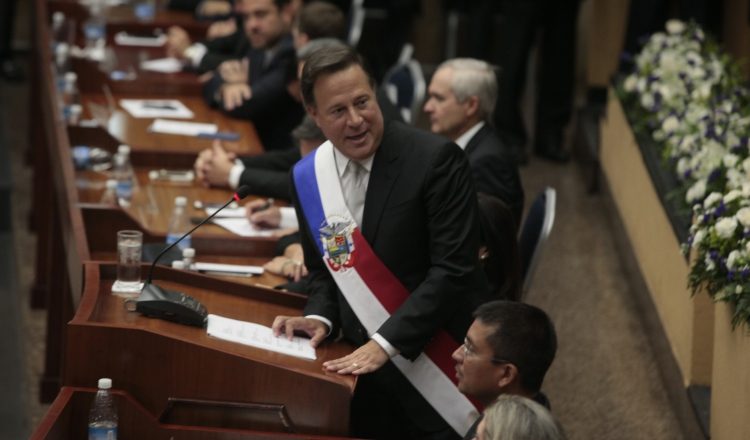 A diferencia de sus anteriores mensajes, el sábado Varela ni mencionó temas pendientes por cumplir. /Foto Víctor Arosemena
