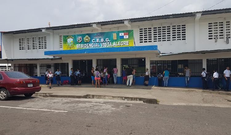 Fachada del Centro de Educación Básica General (CEBG), Residencial Vista Alegre de Arraiján. /Foto Raimundo Rivera 