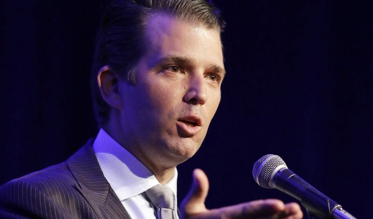 Donald Trump Jr. hace referencia a una polémica reunión en territorio ruso en el 2016. /Foto AP