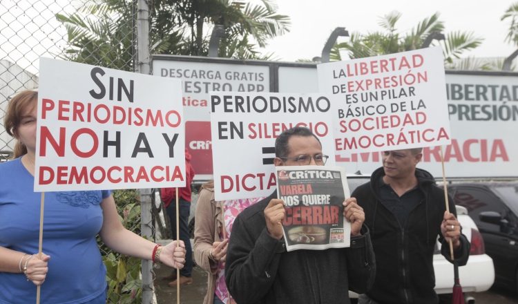 Según expertos, con la situación que viven Gese y Epasa se está vulnerando un derecho fundamental como lo es informar. Víctor Arosemena