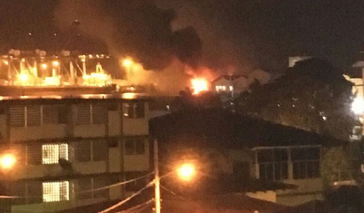 Las llamas se podían  observar desde distintos puntos de la ciudad. Delfia Cortez