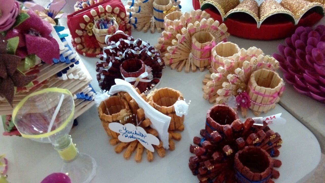 Manualidades realizadas por las privadas de libertad. Fotos: Diómedes Sánchez. 