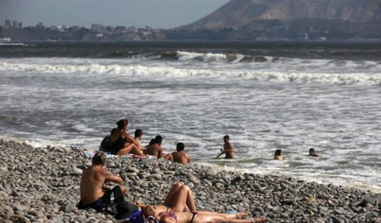 Turistas realizarán un gasto individual promedio de $132.  EFE