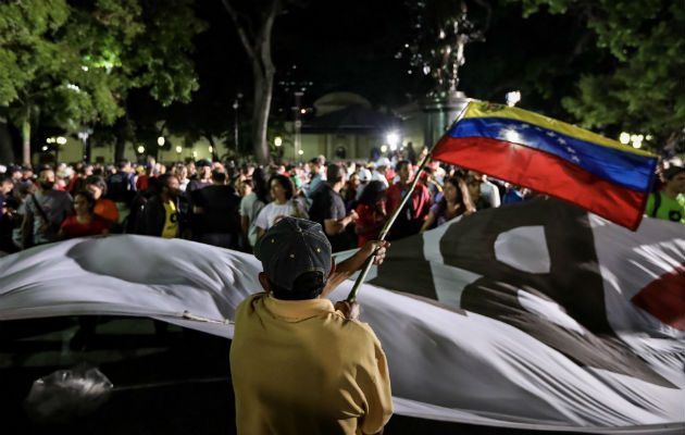 Chavistas celebran la elección de la Asamblea Constituyente. FOTO/EFE