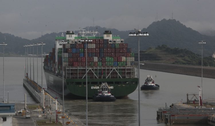 La ampliación del Canal de Panamá registró un atraso de un año y ocho meses, hasta su inauguración el 26 de junio del año pasado. /Foto Archivo