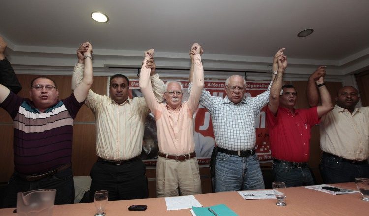 Según Jované, que fue candidato en 2014, las reformas son para eliminar a los independientes. /Foto Archivo