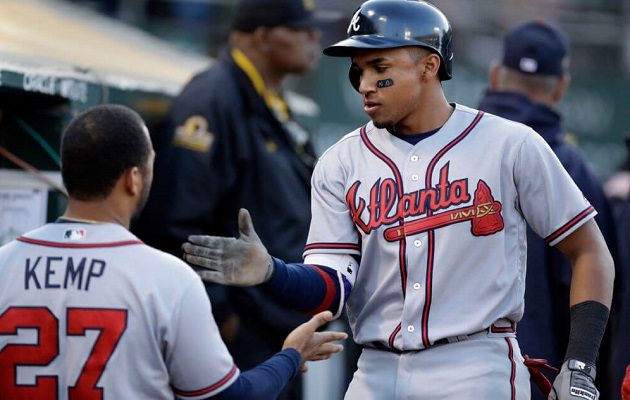 Johan Camargo se convirtió en el panameño 57 en las Mayores.