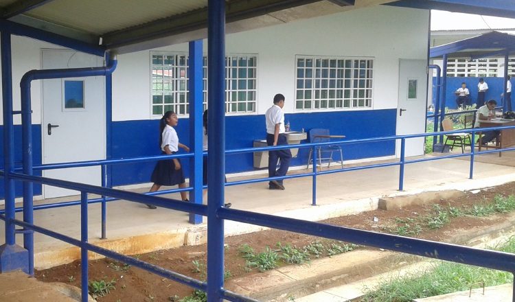 El afectado estudia en una escuela de La Pintada. /Foto Archivo/Ilustrativa 