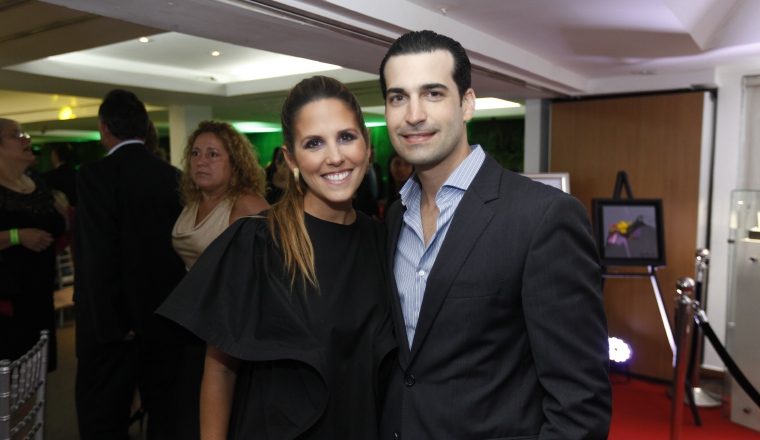 2. Maru Lewis y Ernesto Lewis.