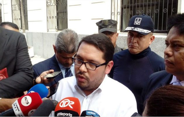 Las actividades de comercio electrónico están  bajo regulaciones del Mici.