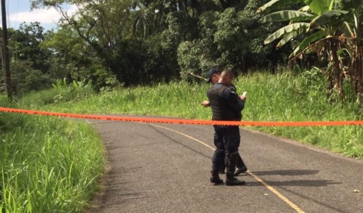 Área acordonada en Cativá, donde fue encontrado el decapitado. /Foto Delfia Cortez