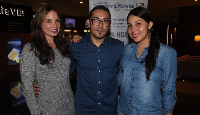 3. Mairel Bermúdez, Javier Núñez y Éricka Pimentel.