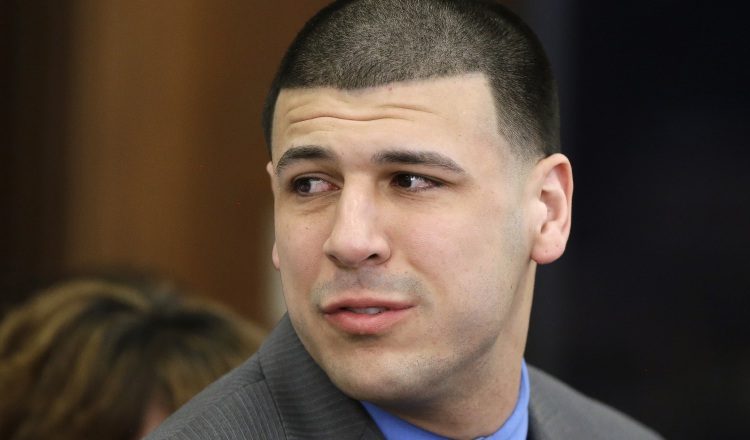 Hernández condenado a cadena perpetua se suicidó en su celda. /Foto AP