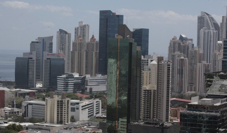 El MEF presentó un estudio comparativo del delito fiscal en Panamá y otros países Archivo