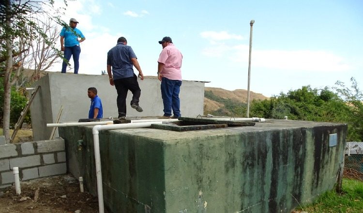 La planta cuenta con tanques de agua de 10 mil y 25 mil galones. /Foto Eric Ariel Montenegro