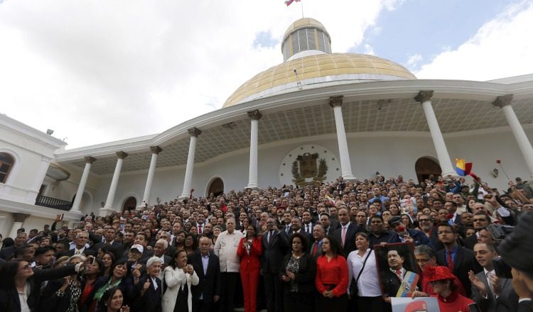 Miembros de la Constituyente /Foto AP