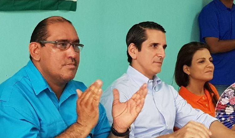 "La unidad es necesaria", destacó el opositor Rómulo Roux. Cortesía 