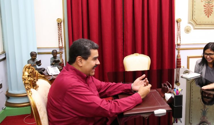 El presidente Nicolás Maduro, y sus colaboradores más cercanos están en la lista. /Foto EFE