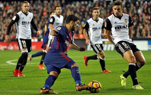 Barcelona mantiene ventaja de cuatro puntos. 