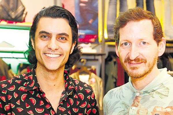 6. Octavio Nicolau y Rogelio Chiari.