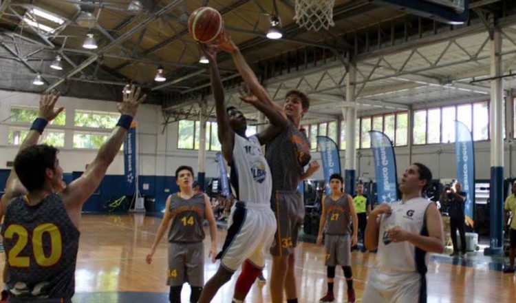 Se jugó en el gimnasio de Ciudad Deportiva en Clayton. Cortesía