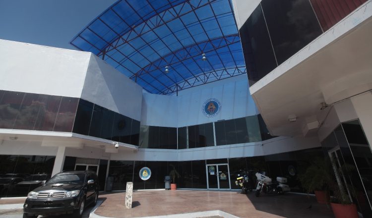 Diversos sectores cuestionan el manejo que se está dando a esta importante institución del Estado. /Foto Archivo