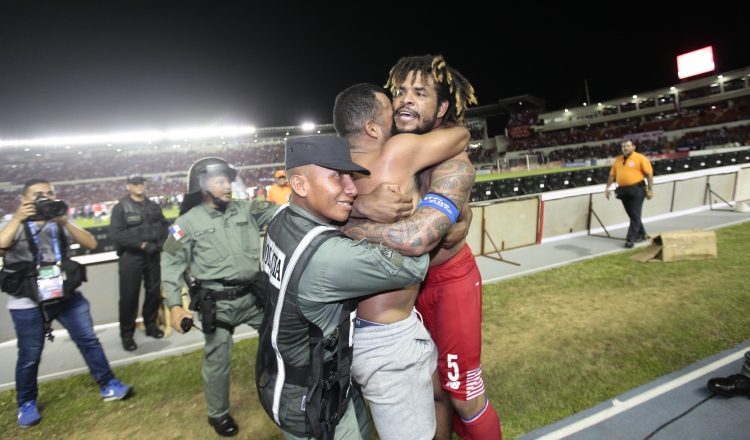 Esta imagen, tomada por la fotógrafa Anayansi Gamez, se convirtió en viral a nivel mundial. Significa la alegría de un pueblo. /Foto Anayansi Gamez