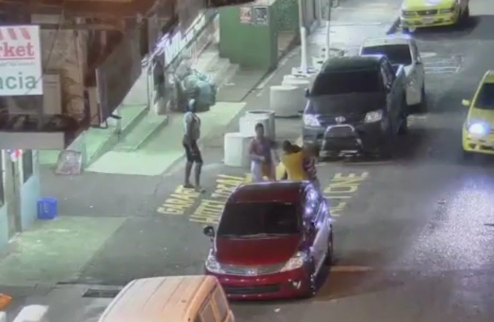 Los tres malhechores fueron puestos a órdenes de las autoridades / Municipio de Panamá.