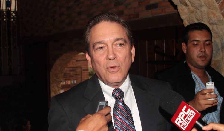 Laurentino Cortizo criticó los 42 mes de gestión que lleva el presidente de la República, Juan Carlos Varela Rodríguez. /Foto Archivo 