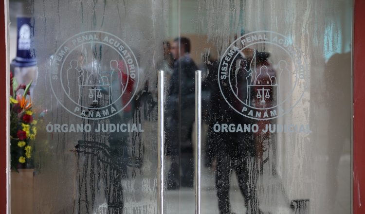 Para algunos abogados consultados, los ciudadanos sí deben animarse a presentar las denuncias de sus casos para que sean investigados. /Foto Archivo