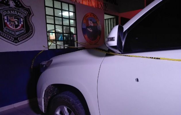 El vehículo en que se transportaba Leticia Mitre.