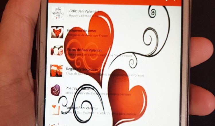 Existen plataformas que te ofrecen diferentes productos que puedes comprar. /Foto: EFE