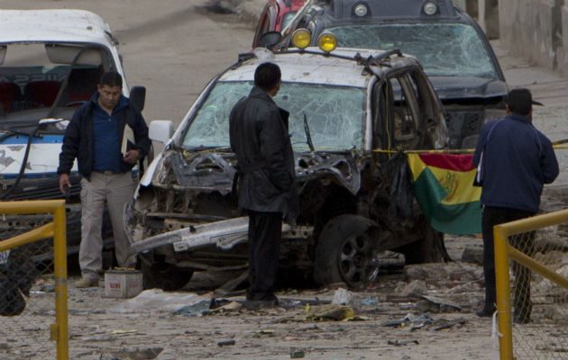 Las autoridades en Oruro, llevan a cabo las investigaciones sobre las investigaciones. FOTO/AP