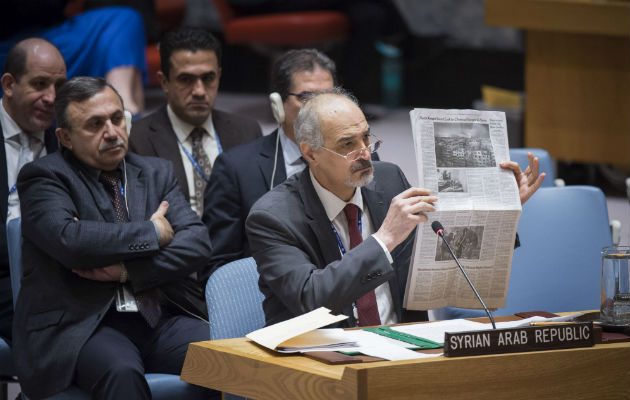 El representante permanente de Siria, Bashar Jaafari, mientras interviene durante una reunión del Consejo de Seguridad de las Naciones Unidas. FOTO/EFE