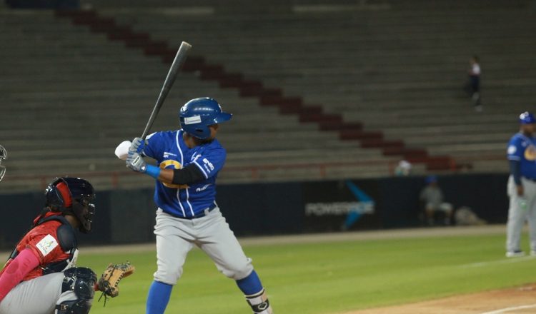 Jorge Bishop  fue el héroe. /Foto Anayansi Gamez