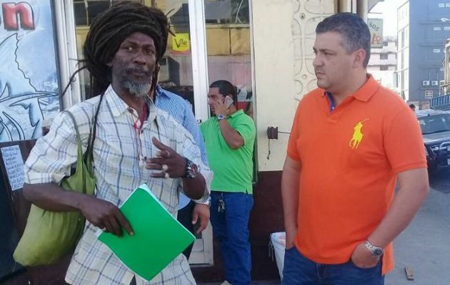 Federico Policani (der). Foto: Diómedes Sánchez S.