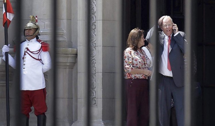 Pedro Pablo Kuczynski renunció el miércoles. AP