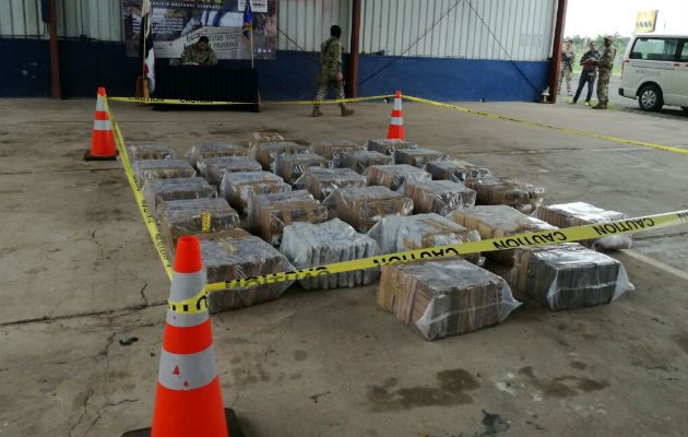 Droga, por las costas de la región veragüense. 