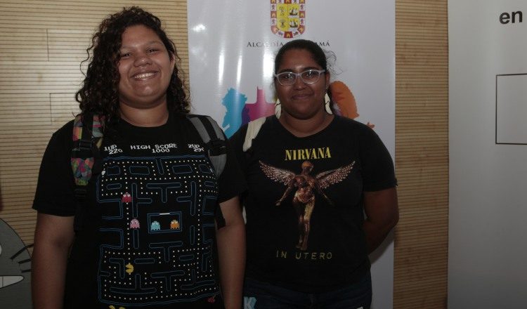 5. Liliana Torres y Madelaine Montero.
