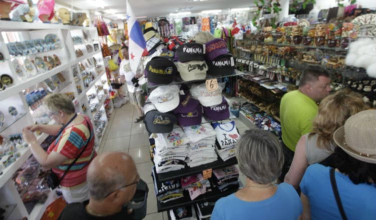 Impulsar el turismo ayudaría a dinamizar más la economía del país. /Foto Archivo