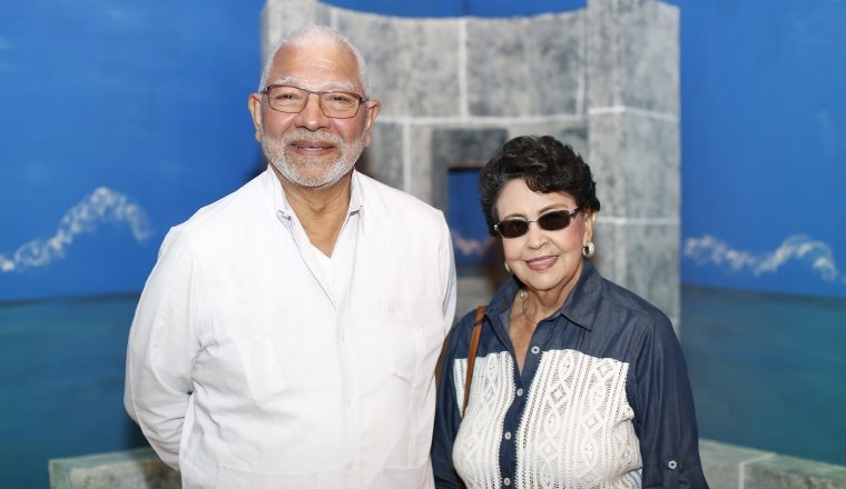 4. Luis Navas y Abalyra Franco de Linares.