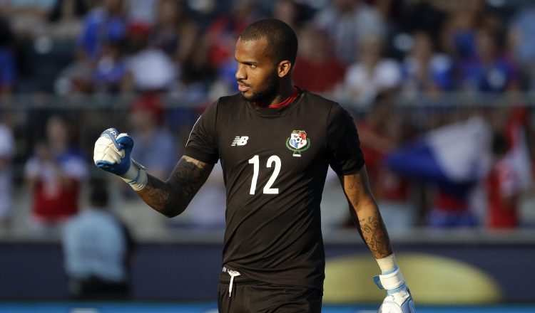 Luis "Manotas" Mejía debutó con la Selección Mayor de Fútbol de Panamá en 2009 y jugó la Copa Oro 2015. /Foto AP