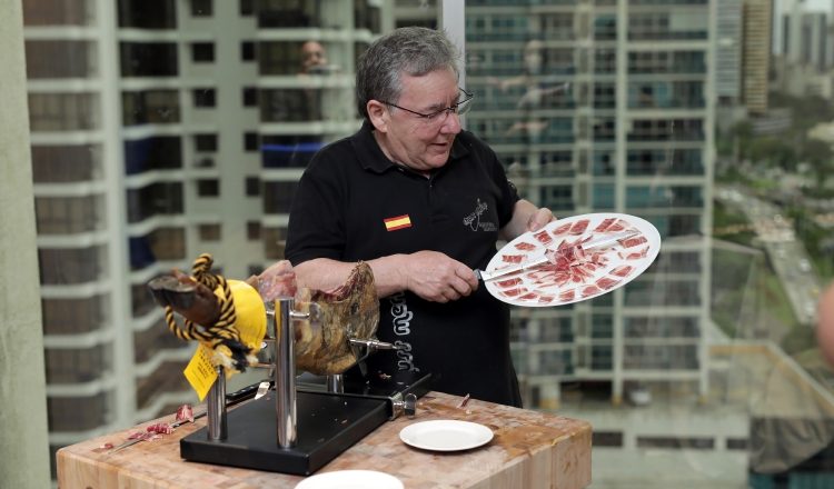 El chef español Chus Medino. /Foto Cortesía