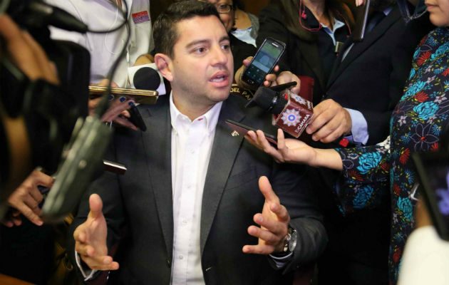 El presidente de Diputados, el colorado Pedro Alliana. Foto: EFE  