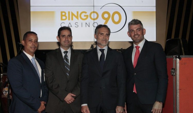 1. Marvin Picet Espinoza, William Dowing, Jorge Ibáñez y Ángel Palomares.