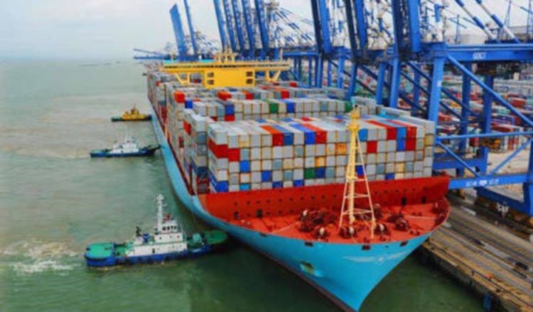 México responderá con "medidas equivalentes a productos" agrícolas e industriales. 