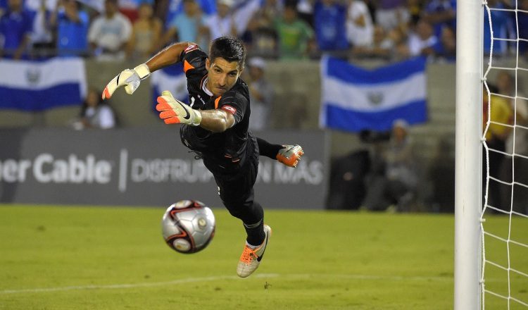 Jaime Penedo es uno de los referentes de la Selección Mayor de Fútbol de Panamá, para el Mundial de Rusia 2018. /Foto AP