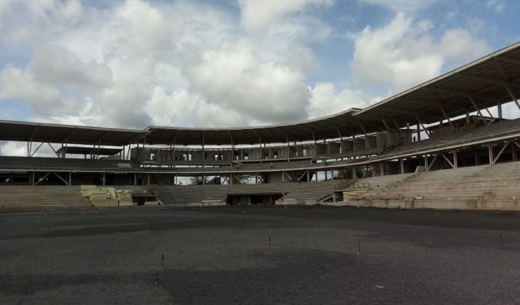 El nuevo estadio Roberto "Flaco Bala" Hernández deberá ser entregado en el 2019. /Foto Zenaida Vásquez