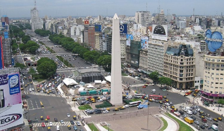 El problema son "las enormes ganancias de las empresas derivadas de la falta de controles por parte del Gobierno", dicen expertos /Foto Archivo